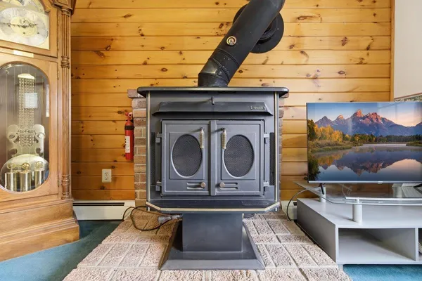 $259,000 | 1808 East Road, Bennington, VT 05201