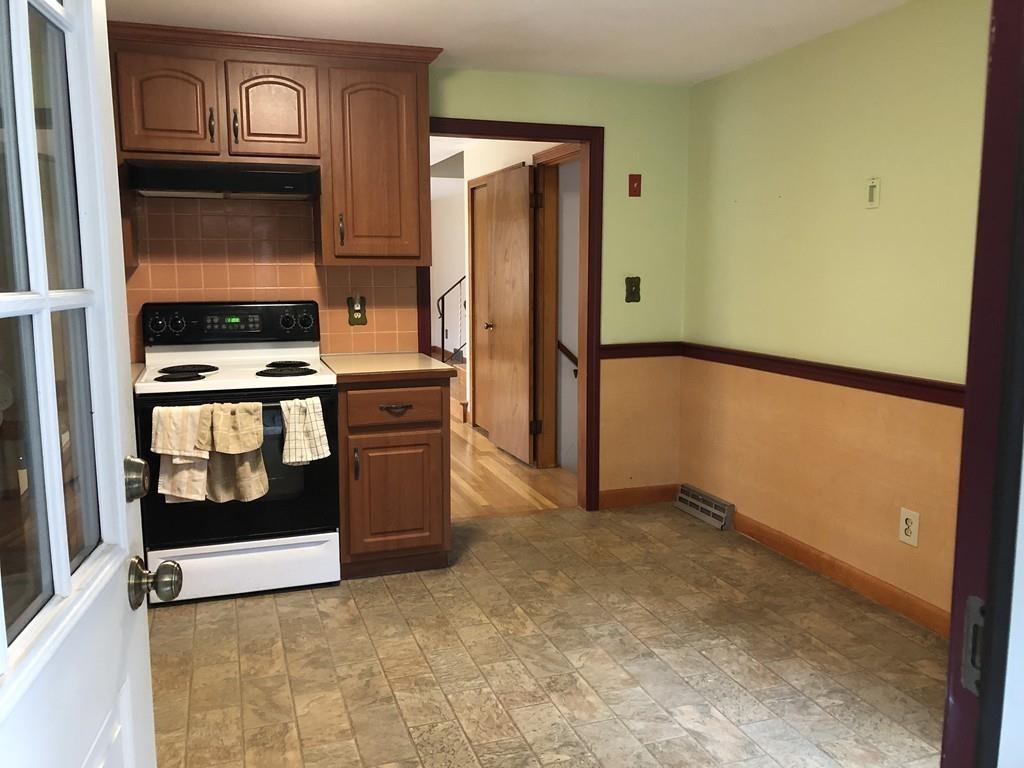 48 Deborah Road Hanover, MA 02339 - Photo 13 of 40 Gallery Image 13