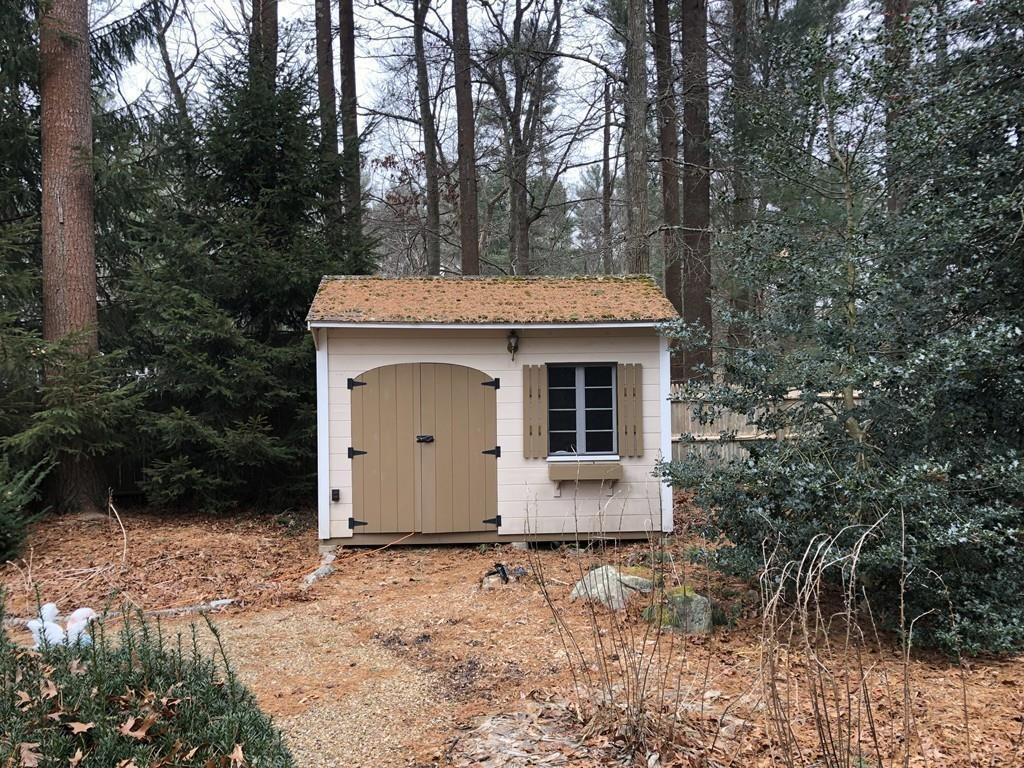 48 Deborah Road Hanover, MA 02339 - Photo 9 of 40 Gallery Image 9