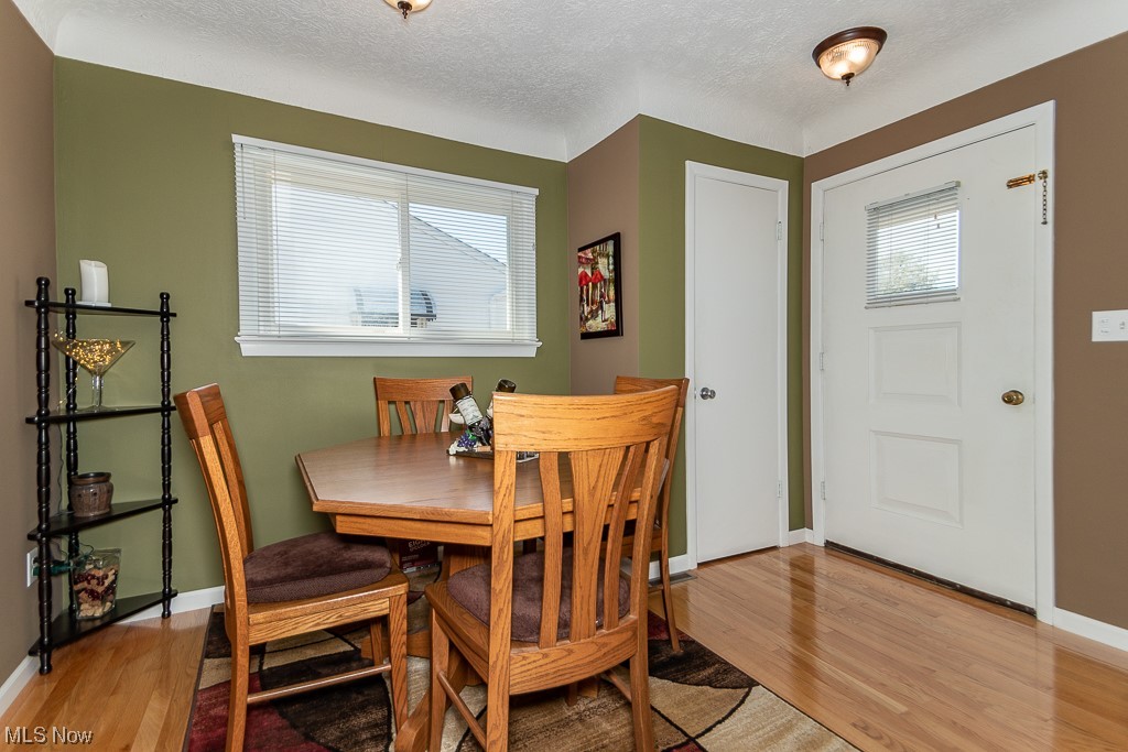 30308 Barjode Road Willowick, OH 44095 - Photo 7 of 35