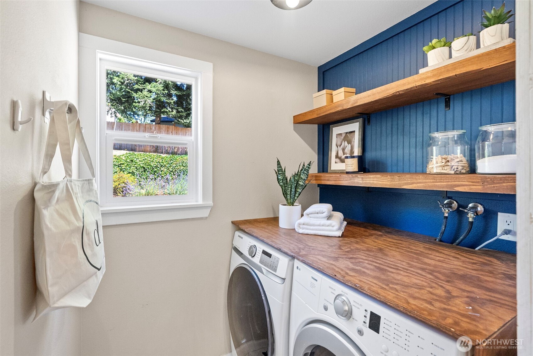 13735 Southeast 199th Place Renton, WA 98058 - Photo 15 of 34 Gallery Image 15