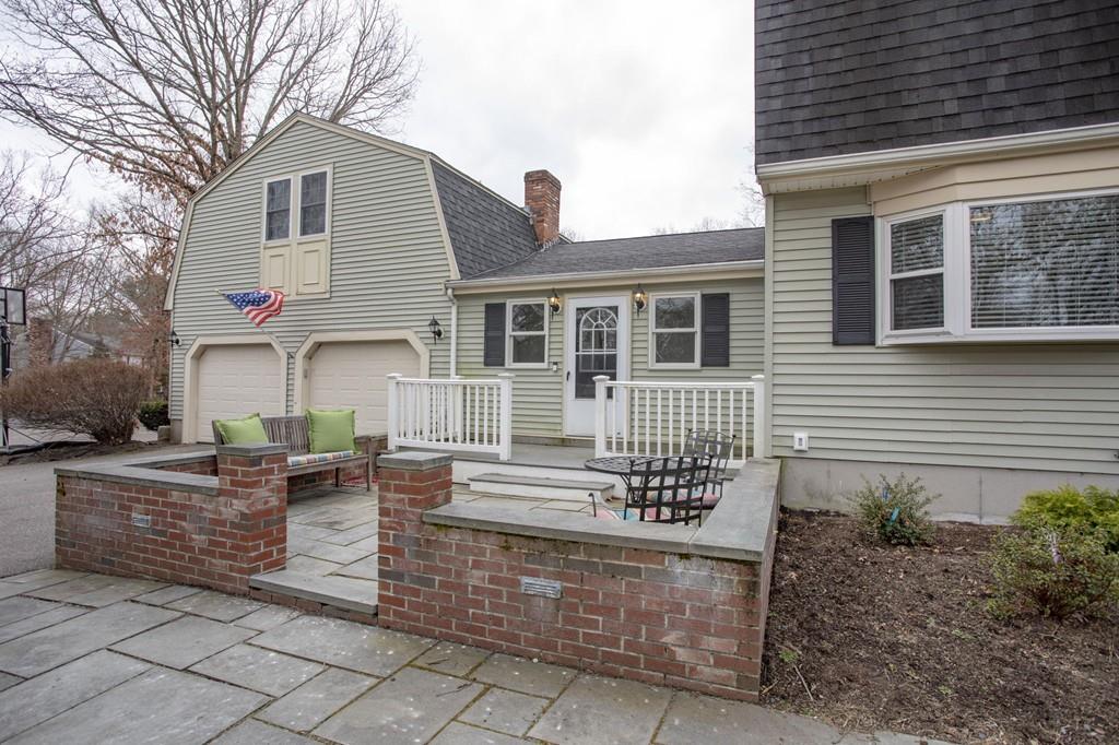 2 Brookside Road Mansfield, MA 02048 - Photo 3 of 36 Gallery Image 3