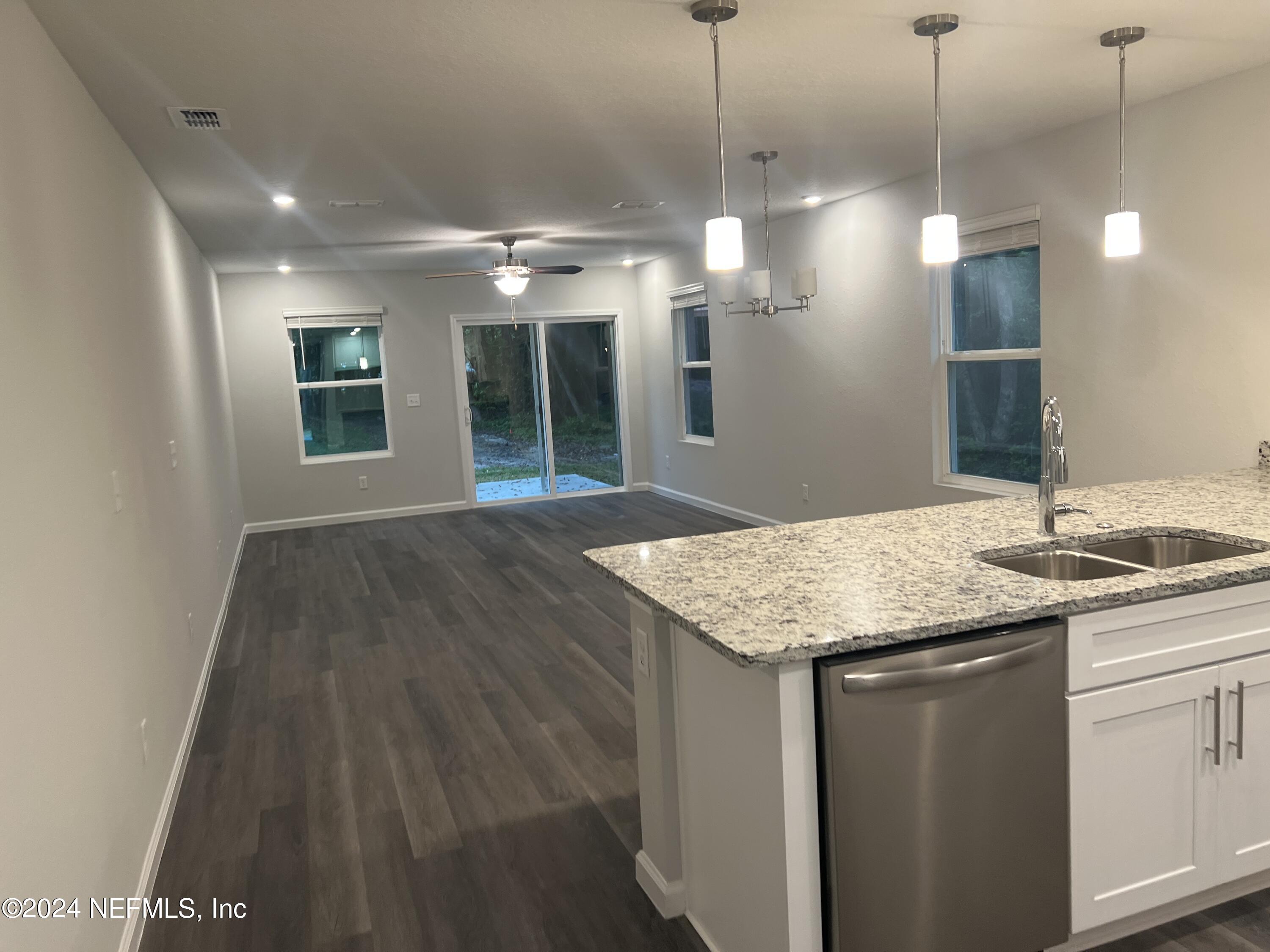 62 Clark Road Jacksonville, FL 32218 - Photo 3 of 13 IMG_2402