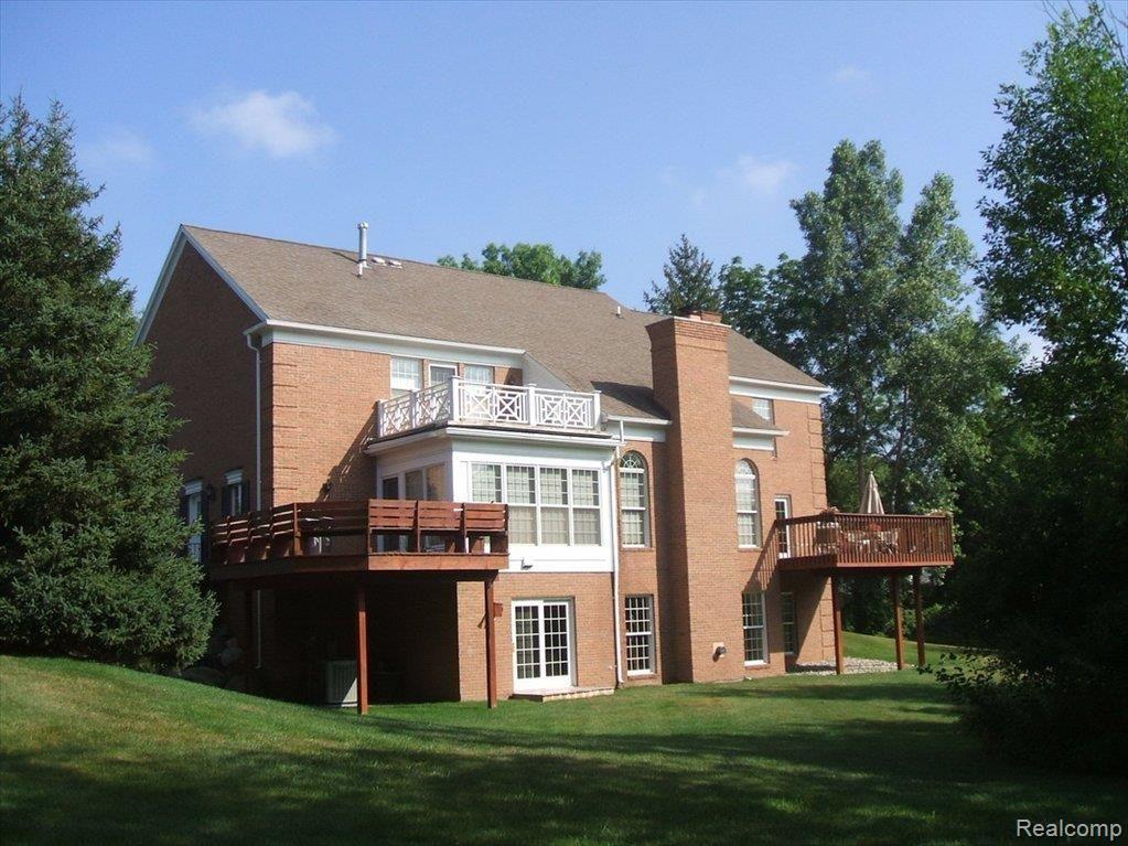 285 Barden Road Bloomfield Hills, MI 48304 - Photo 20 of 21 Rear Elevation