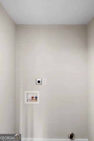 $299,900 | 2106 Jerry Jones Drive, Valdosta, GA 31602