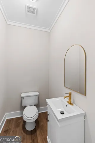 $299,900 | 2106 Jerry Jones Drive, Valdosta, GA 31602