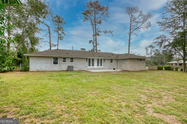 $299,900 | 2106 Jerry Jones Drive, Valdosta, GA 31602