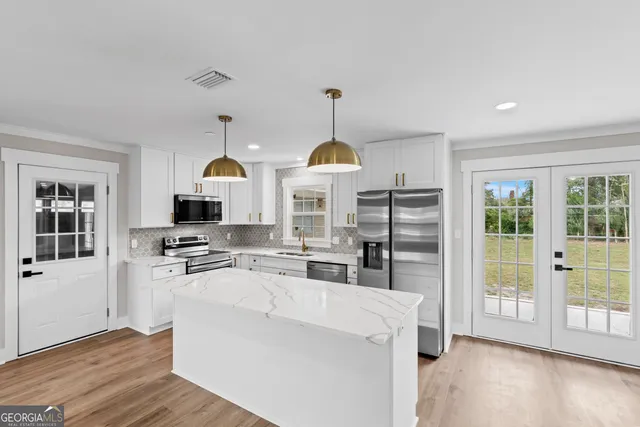 $299,900 | 2106 Jerry Jones Drive, Valdosta, GA 31602