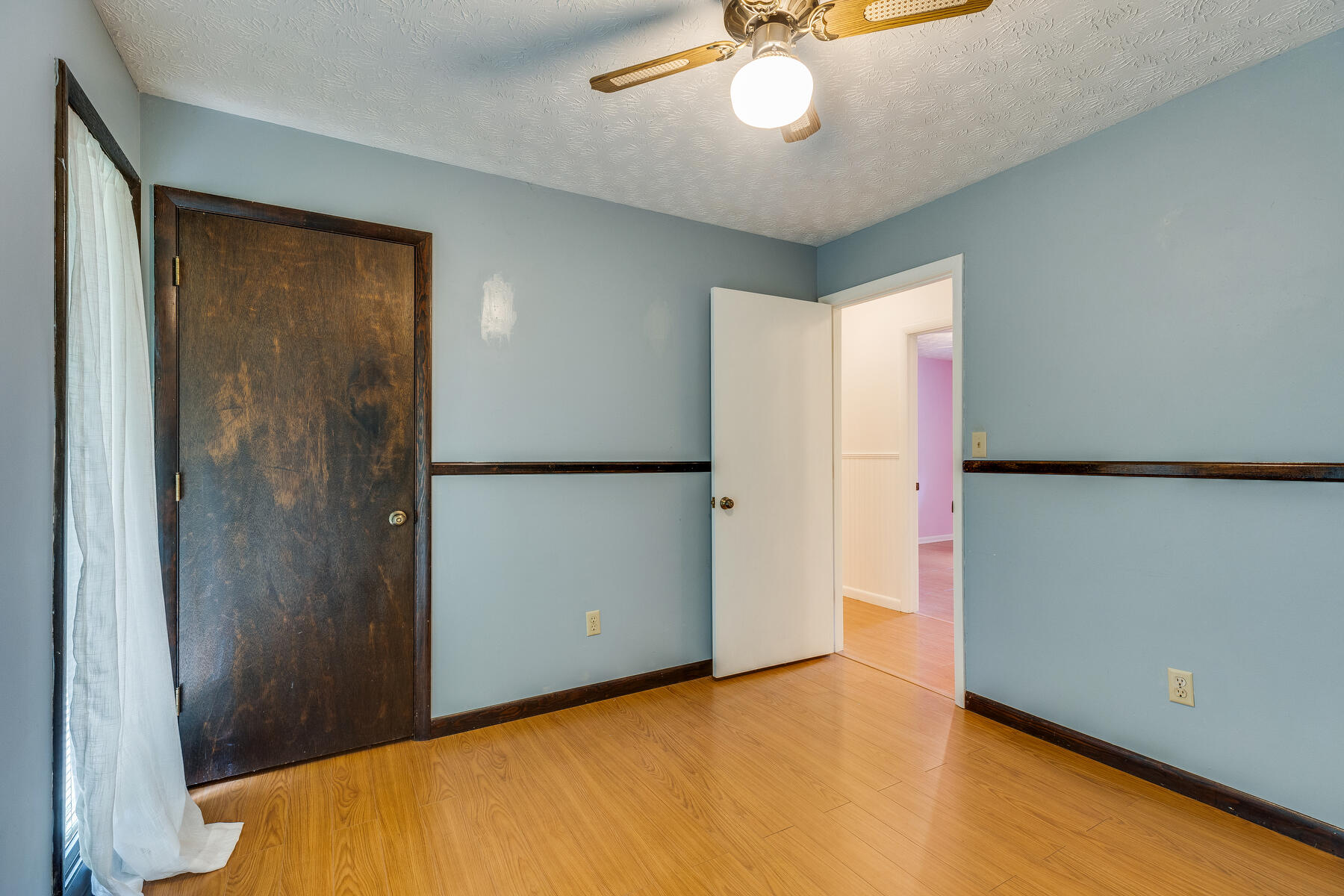 380 Emory Church Road Kingsport, TN 37664 - Photo 36 of 65 Bedroom 3