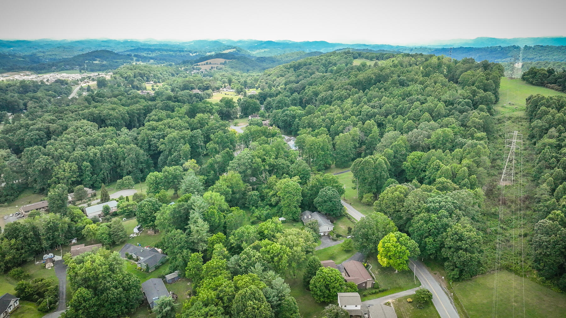 380 Emory Church Road Kingsport, TN 37664 - Photo 61 of 65 Ver Convenient