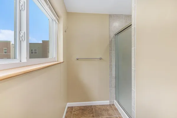 $4,800 | 1517 South State Street, Ann Arbor, MI 48104