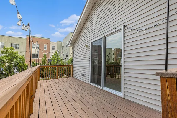 $4,800 | 1517 South State Street, Ann Arbor, MI 48104