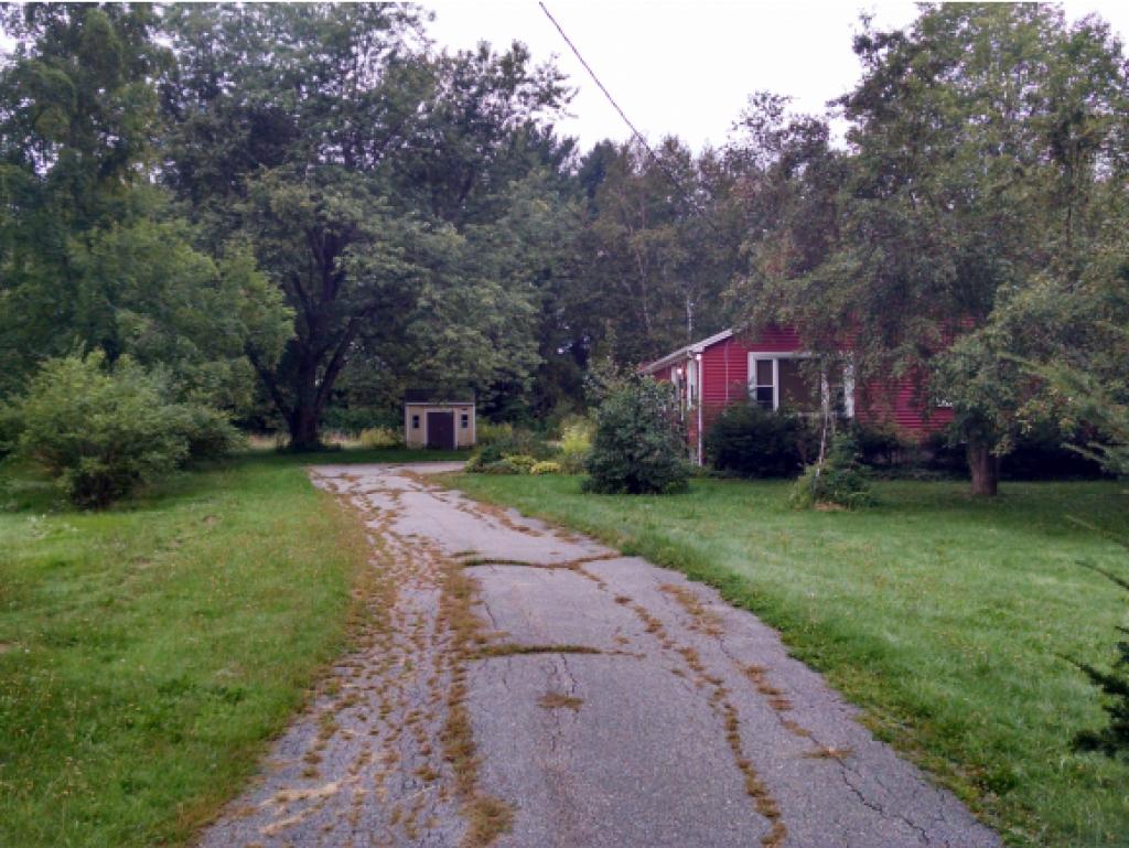 297 Pickering Road Rochester, NH 03839 - Photo 11 of 12