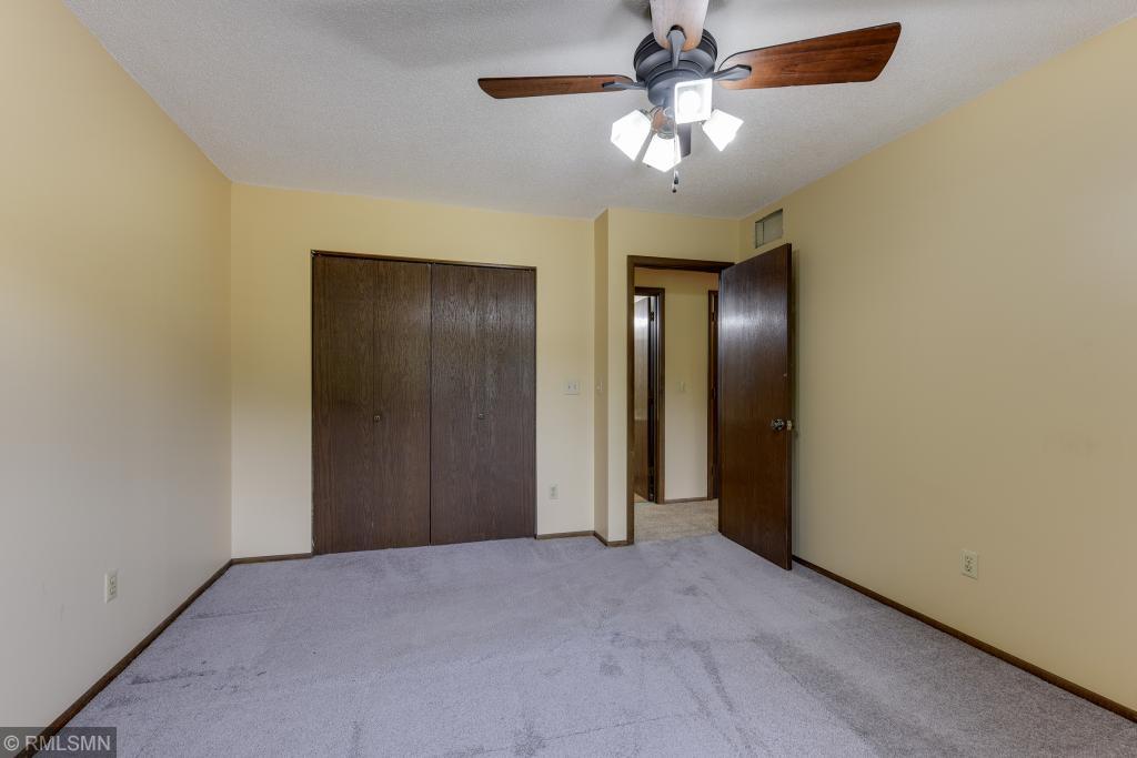 11076 Trail West Road Bloomington, MN 55437 - Photo 19 of 49 Gallery Image 19