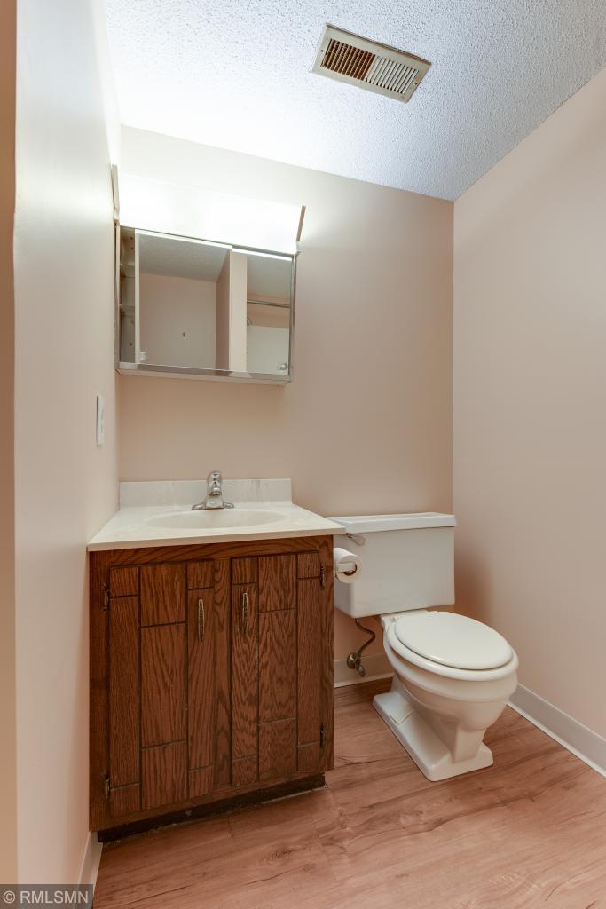 11076 Trail West Road Bloomington, MN 55437 - Photo 25 of 49 Gallery Image 25