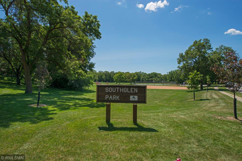 11076 Trail West Road Bloomington, MN 55437 - Photo 41 of 49 Gallery Image 41