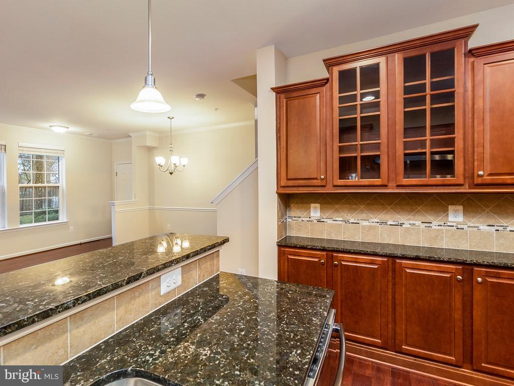 4814 Dane Ridge Circle Woodbridge, VA 22193 - Photo 11 of 25