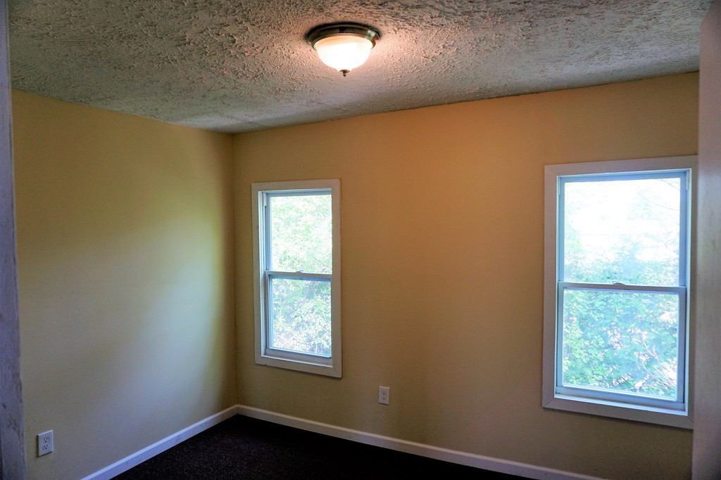 94-96 Hancock Street Springfield, MA 01109 - Photo 12 of 17 Gallery Image 12
