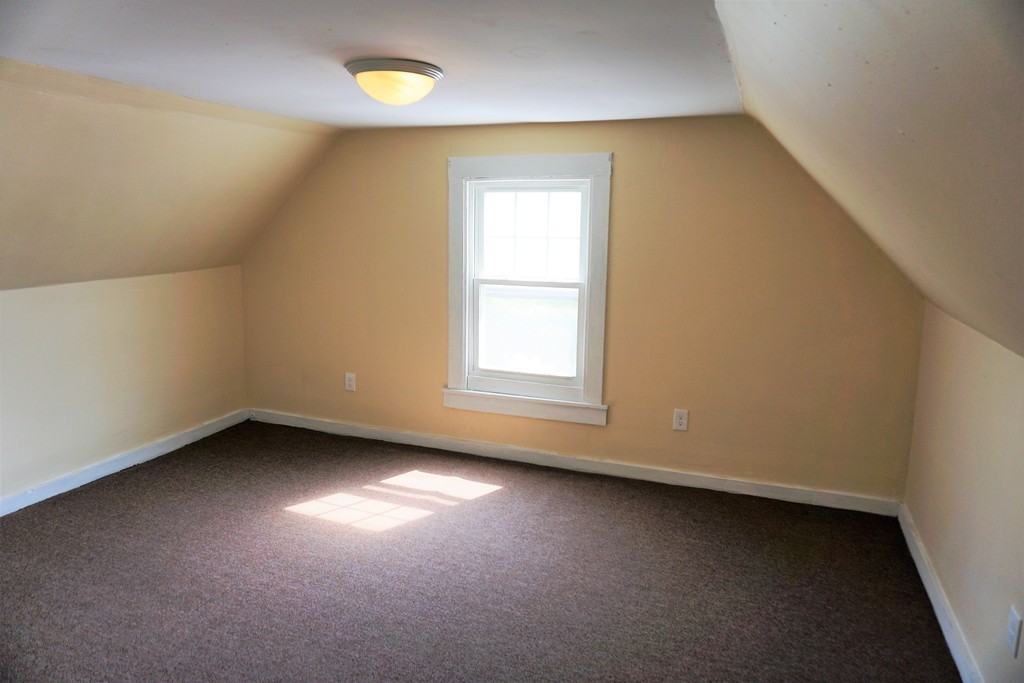 94-96 Hancock Street Springfield, MA 01109 - Photo 16 of 17 Gallery Image 16