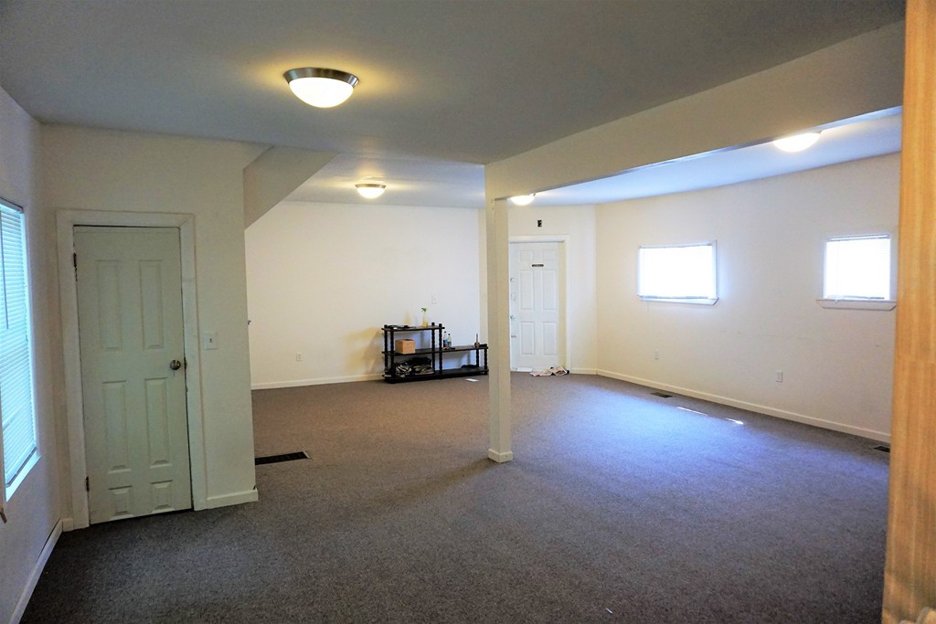 94-96 Hancock Street Springfield, MA 01109 - Photo 4 of 17 Gallery Image 4