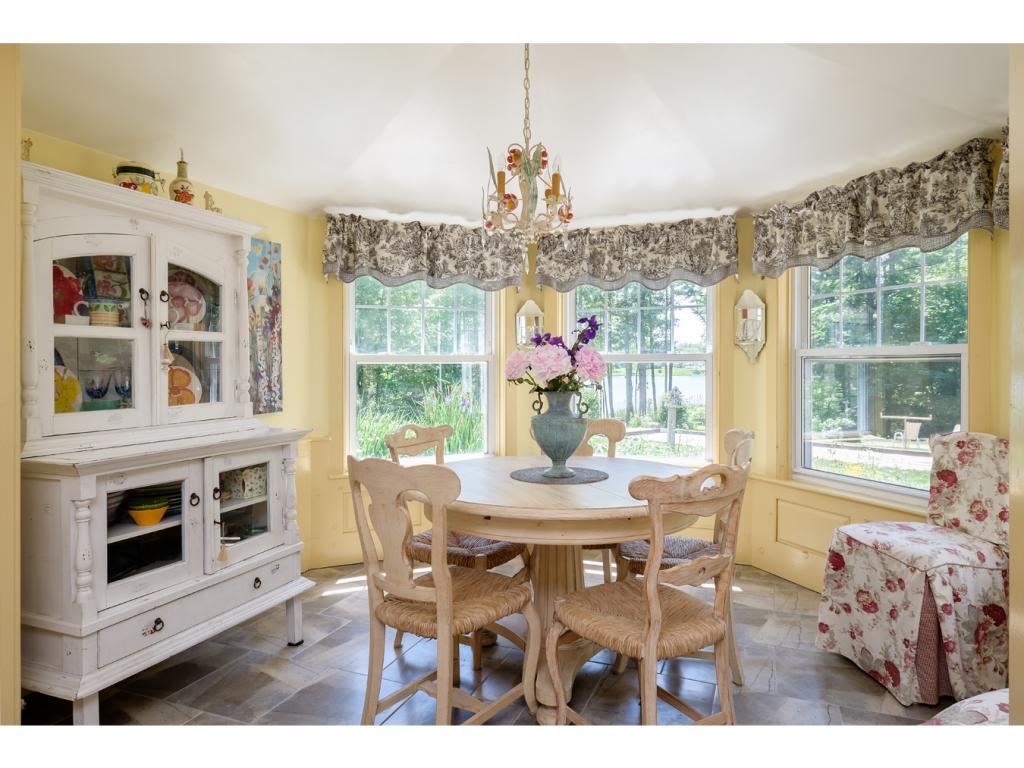 97 B Old Dennett Road Kittery, ME 03904 - Photo 13 of 34 Gallery Image 13