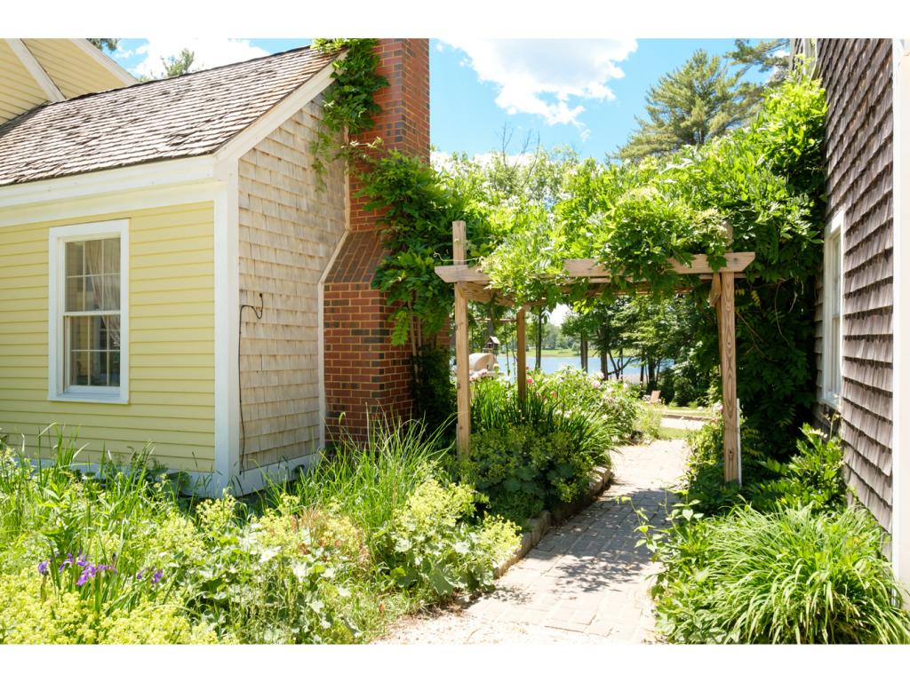 97 B Old Dennett Road Kittery, ME 03904 - Photo 30 of 34 Gallery Image 30