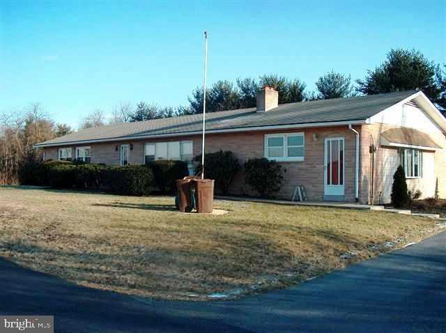8017 Rothford Lane Hummelstown, PA 17036 - Photo 1 of 9 Gallery Image 1