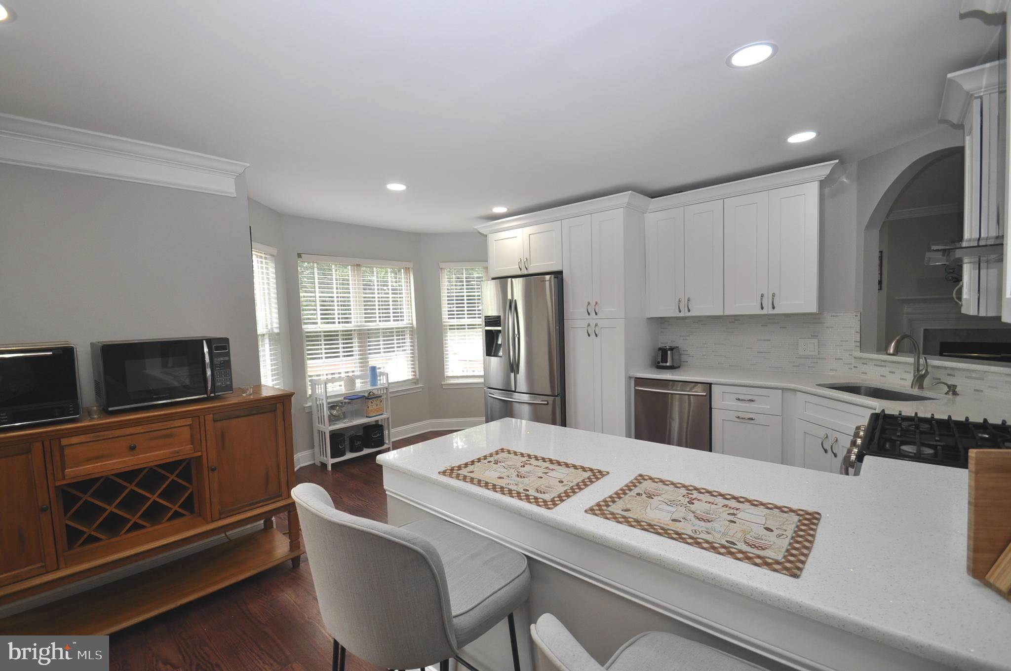 31 Whittaker Street Riverside, NJ 08075 - Photo 10 of 33 Breakfast bar quartz counters