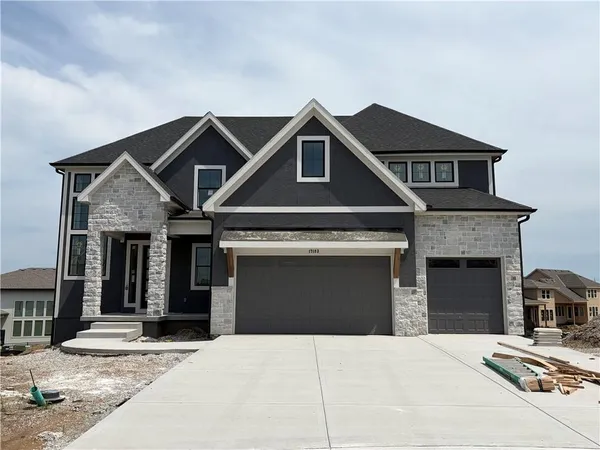$927,130 | 17183 South Laurelwood Street, Olathe, KS 66062