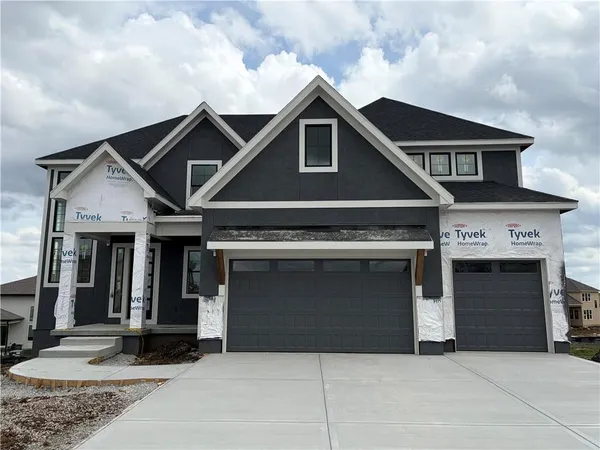 $927,130 | 17183 South Laurelwood Street, Olathe, KS 66062