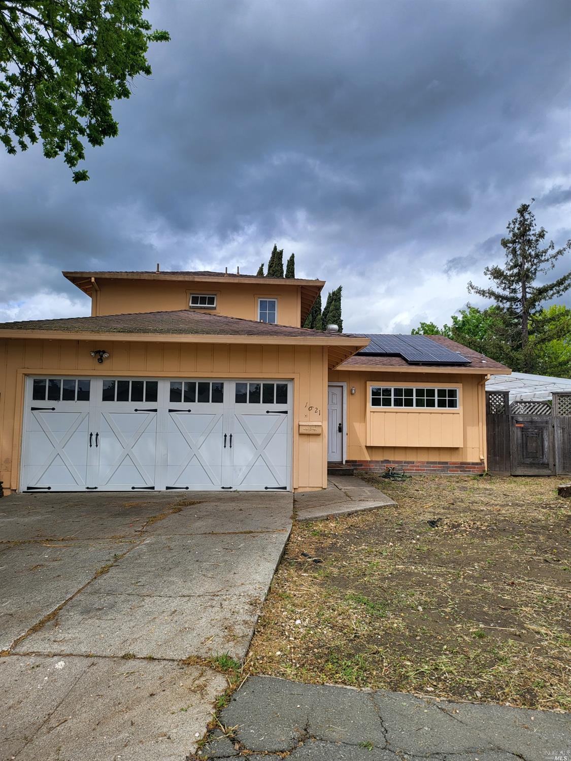 1621 Nancy Court Santa Rosa CA 95401 Compass