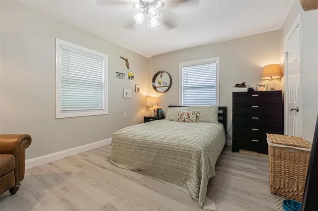 $2,500 | 701 West Henry Avenue, Tampa, FL 33604