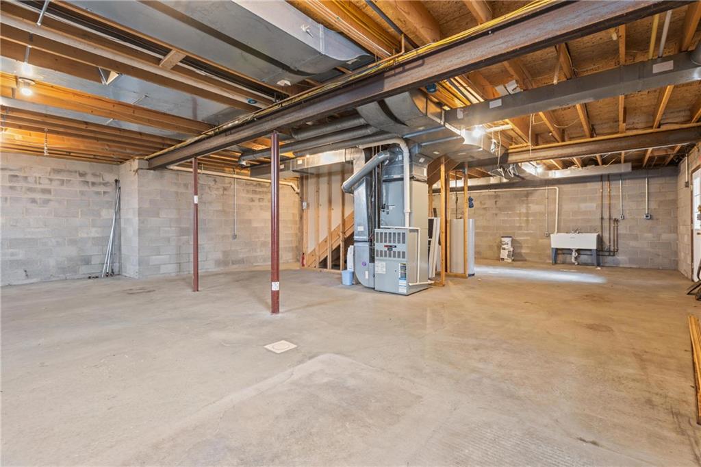 223 Balsinger Road Uniontown, PA 15401 - Photo 40 of 50 a view of empty room