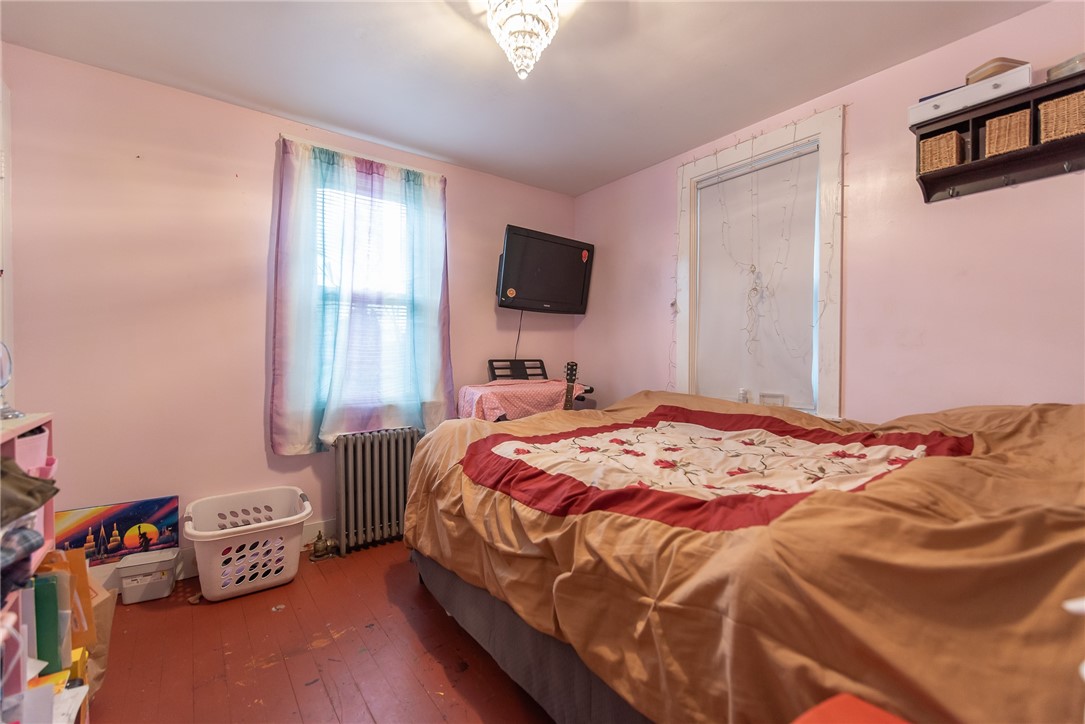 161 Adams Street Warwick, RI 02888 - Photo 12 of 26