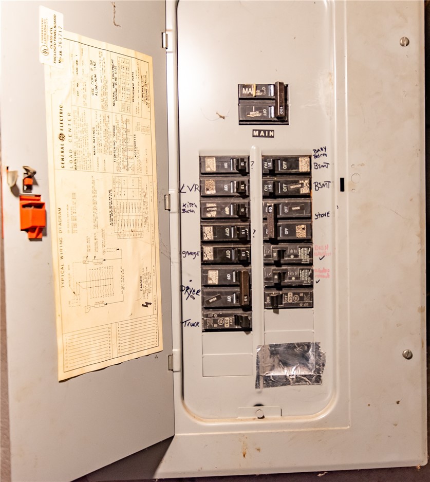 161 Adams Street Warwick, RI 02888 - Photo 19 of 26