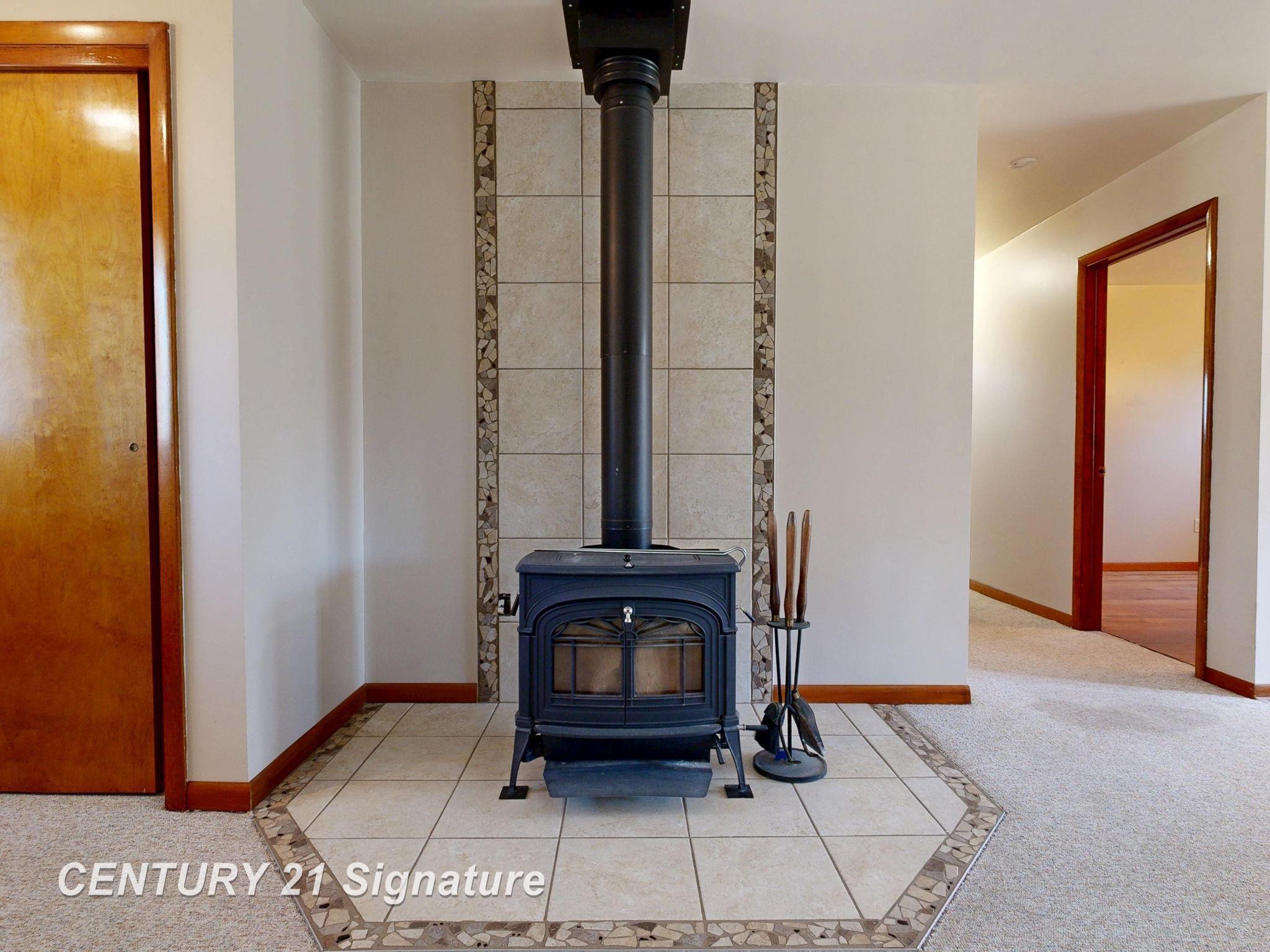 6415 Birch Run Road Millington, MI 48746 - Photo 10 of 48 50171320-21bd9d57-ddc0-49be-b10e-dc6a767841de.JPG