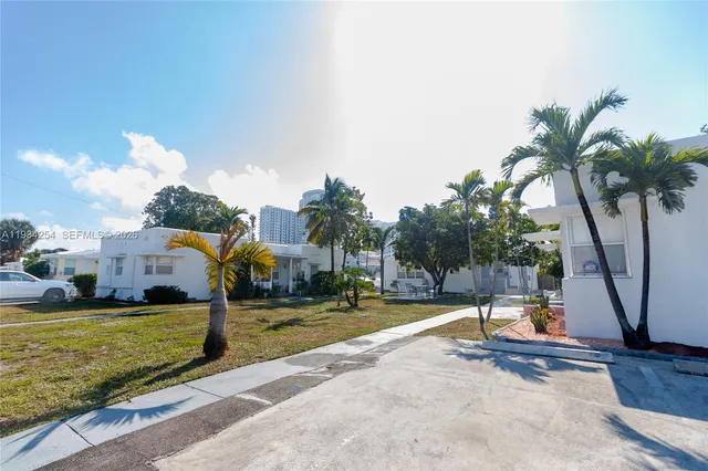 $1,500 | 1840 Fillmore Street, Unit 3, Hollywood, FL 33020