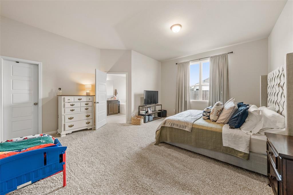 4032 Centerfire Road Waco, TX 76705 - Photo 9 of 19 Gallery Image 9