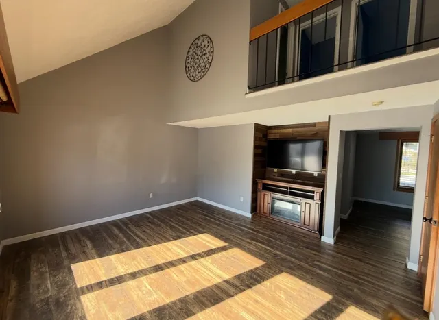 $369,900 | 5 Tsienneto Road, Unit 127, Derry, NH 03038