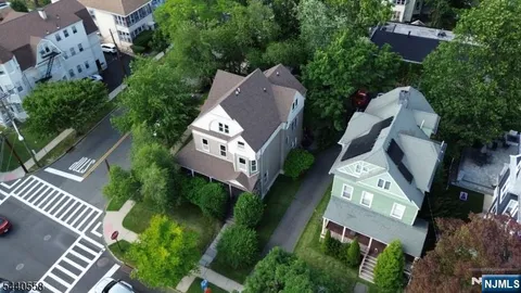 $699,000 | 129 Claremont Avenue, Unit 2, Montclair, NJ 07042