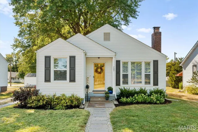$210,707 | 707 Parkview Drive, O'Fallon, IL 62269