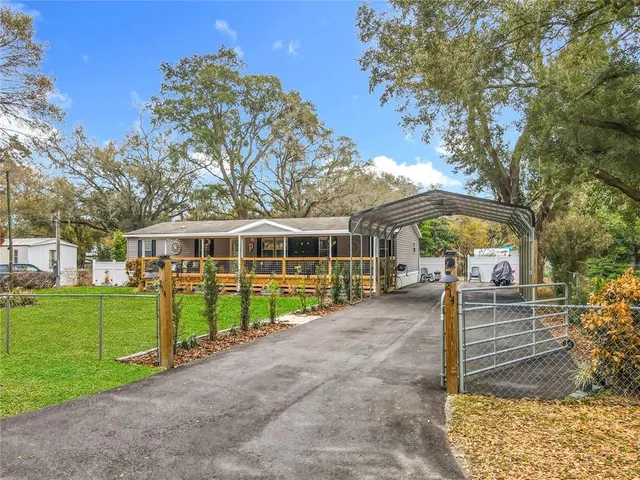 $280,000 | 214 Grove Ridge Drive, Winter Haven, FL 33880