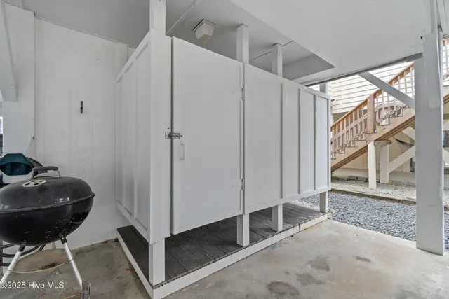 $799,900 | 412 33rd Street, Sunset Beach, NC 28468