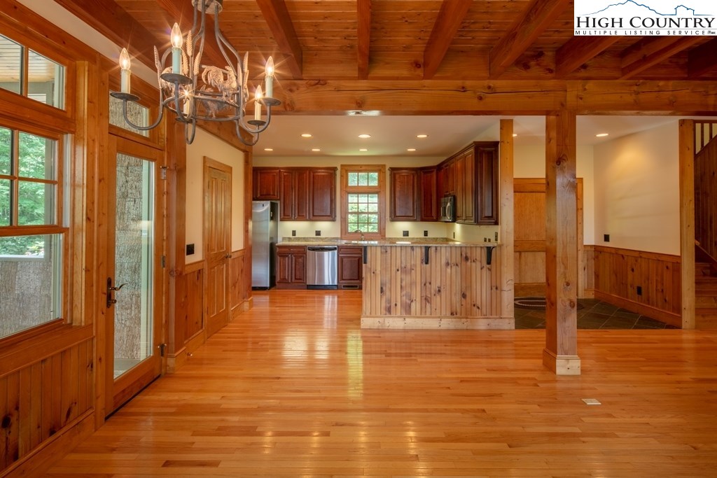 465 Farm Loop Road Banner Elk, NC 28604 - Photo 20 of 49 Gallery Image 20