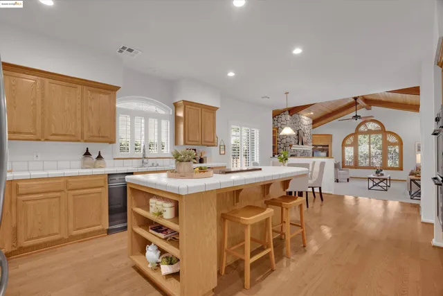 $1,099,900 | 650 Rutherford Circle, Brentwood, CA 94513