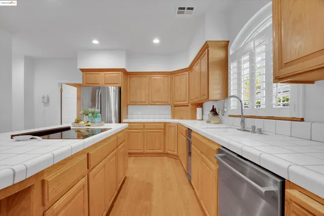 $1,099,900 | 650 Rutherford Circle, Brentwood, CA 94513