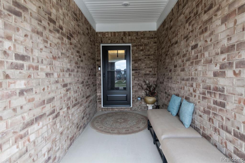 50109 Ogden Road Canton, MI 48188 - Photo 5 of 36