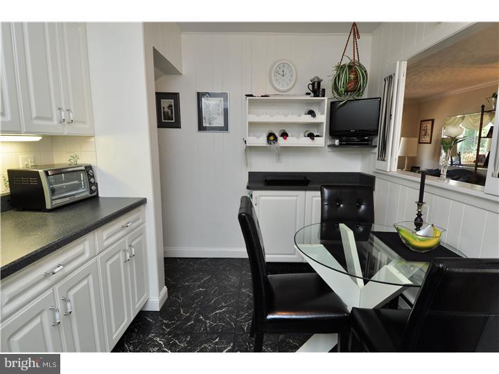 938 Georgetown Road Swarthmore, PA 19081 - Photo 11 of 22 Kitchen