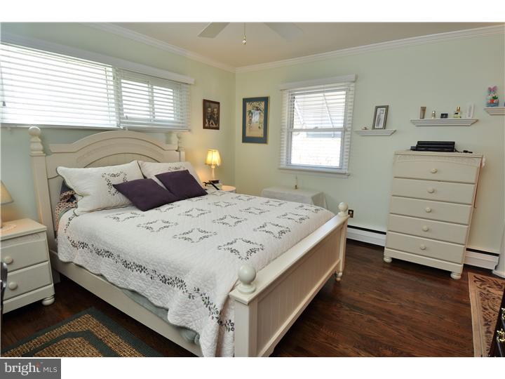938 Georgetown Road Swarthmore, PA 19081 - Photo 13 of 22 Bedroom - Main