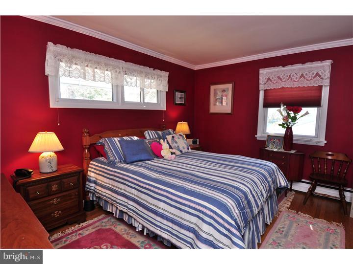 938 Georgetown Road Swarthmore, PA 19081 - Photo 15 of 22 Bedroom 2